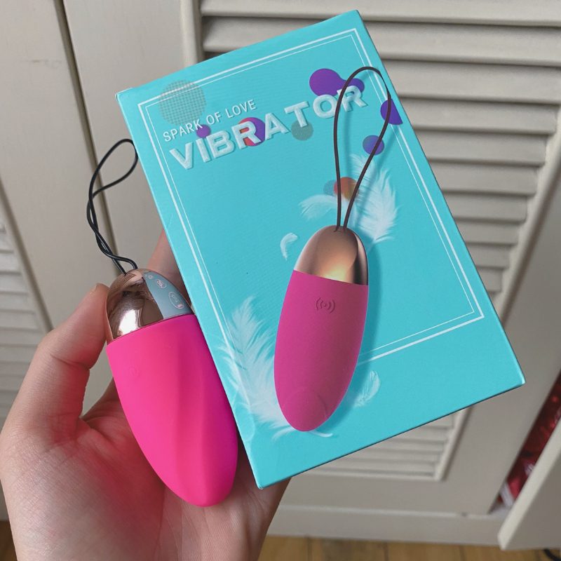 Trứng rung tình yêu không dây Lilo Spark of Love 10 chế độ, sạc pin